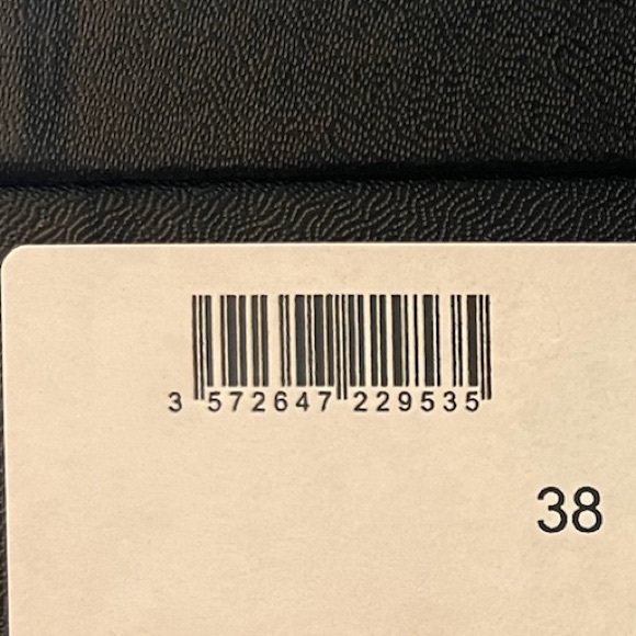 Chanel Camellia Thong Flip Flops - Picture 12 of 12